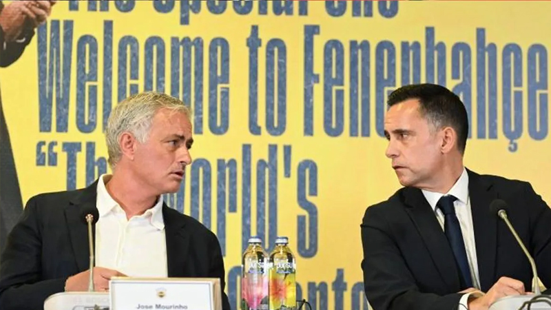 Fenerbahçe transferde gaza bastı. Levent Mercan’ı açıklayan Sarı-Lacivertliler artık yurt dışı çalışmalarına ağırlık verdi. Yönetimin yeni bombalar için 3 adresi var. İşte sportif direktör Mario Branco’nun peşinde olduğu yıldızlar...