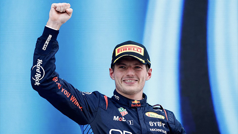 Formula 1'de şampiyon Verstappen