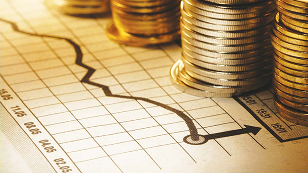 BANKALARDA ORTALAMA MEVDUAT FAİZLERİ NE KADAR OLDU? | Şu anda bankalarda ortalama mevduat faizleri yüzde 50 ile yüzde 55 arasında değişkenlik gösteriyor. Özellikle kamu bankalarında yüzde 50’nin de altına indiğini görebiliyoruz.