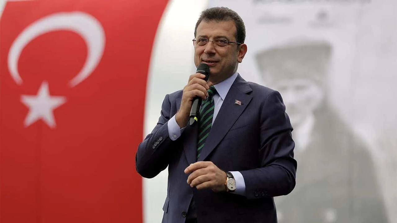 Ekrem İmamoğlu'ndan kayyım tepkisi: İktidar kontrolü kaybetti, TBB yarın olağanüstü toplanıyor