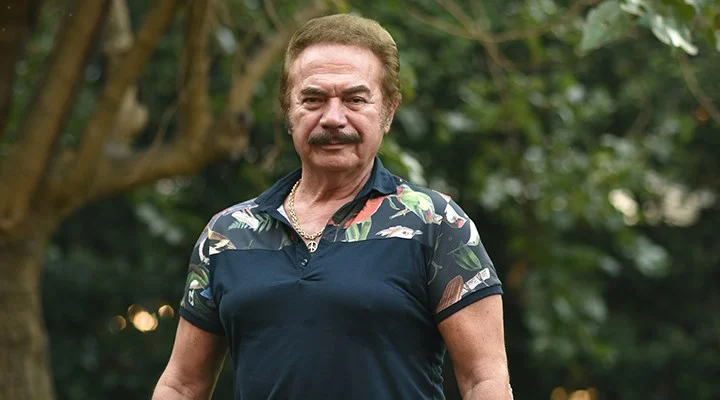 Sabah yazarı Tezel: Gencebay'a naçizane tavsiyem, arada siz de "Batsın bu dünya" deyin!