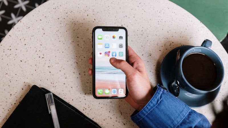 Dünyanın en büyük sosyal medya platformlarından Instagram, Türkiye’de erişime kapatıldı. Türkiye’de Instagram kullanıcıları, 2 Ağustos Cuma sabahı itibarıyla platforma erişemiyor. EngelliWeb, 2024 birinci çeyrek sonu itibarıyla Türkiye’den erişime engellenen web sitelerini paylaştı.