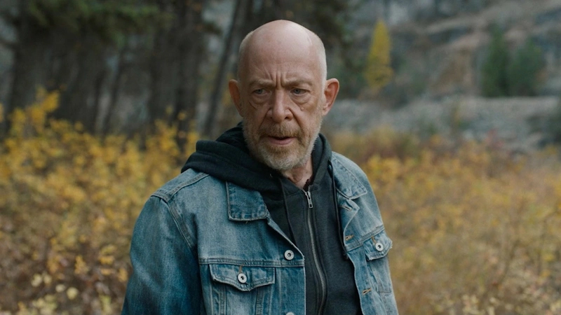 Sonsuza Kadar Kaçamazsın: J.K. Simmons, Fernanda Urrejola, Allen Leech, Isabelle Anaya ve Graham Patrick Martin'in rol aldığı "Sonsuza Kadar Kaçamazsın" gerilim meraklılarının ilgisini çekmeye aday. Michelle Schumacher'in yönetmen koltuğunda oturduğu film, geçmişinden gelen trajik bir olay nedeniyle anksiyete yaşayan bir genç kızın, kendini, ormanda biri tarafından ölümcül bir öfkeyle avlanırken bulması sonrasında verdiği hayatta kalma mücadelesini konu ediniyor.