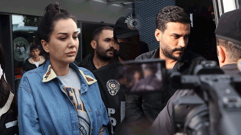 10HABER’de yer alan habere göre, soruşturma dosyasına giren MASAK raporunda Dilan Polat’ın internet yoluyla yaptığı satışlardan elde ettiği kurum gelirlerinin vergi matrahını azaltmak amacıyla sahte belge kullanmış olabileceğine yer verilmişti.