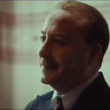 Birsen Altuntaş'ın haberine göre; Tolga Çevik’in Mustafa Kemal Atatürk’e, Engin Alkan’ın Celal Bayar’a Burcu Kara’nın bankanın ilk kadın müdürü Hatice Hanım’a, Onur Buldu‘nun Kumbaracı’ya hayat verdiği yarı belgesel filmde Celal Bayar’ın eşi Reşide Bayar’a Gökşen Ateş hayat verdi.
