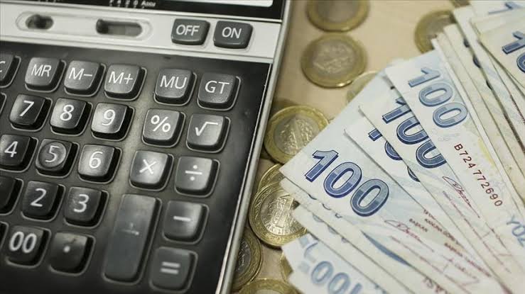 Prof. Dr. Aziz Çelik: Çalışanlar 2025'te daha çok gelir vergisi ödeyecek