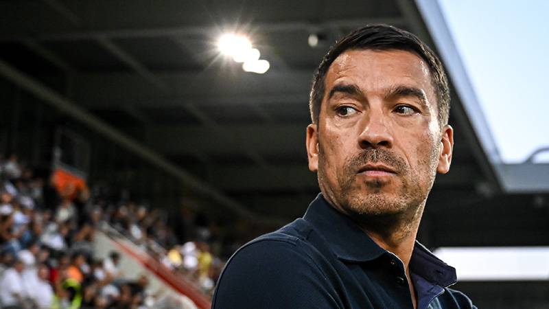 Giovanni van Bronckhorst'un derbi planı belli oldu