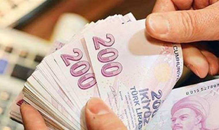 1 aylık toplam gelir/aylık tutarınız,  10.000 TL'ye (10.000 TL hariç) kadar ise 6.250 TL, 10.000 TL - 15.000 TL (15.000 TL hariç) arası ise 10.000 TL, 15.000 TL - 20.000 TL (20.000 TL hariç) arası ise 12.500 TL, 20.000 TL ve üzeri ise 15.000 TL nakit promosyon ödemesi alırsınız. Kampanyadan emekli maaşını 3 yıl boyunca bankadan alma taahhüdü veren ve nakit promosyon ödemesi alan mevcut ve yeni emekliler yararlanabilir.