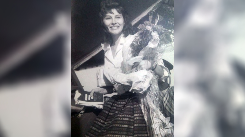 Ezel Olcay - 1958