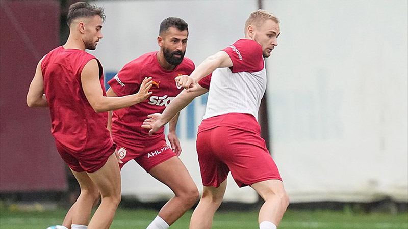 Galatasaray, PAOK maçı hazırlıklarını tamamladı 