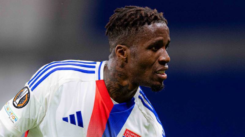 Beşiktaş maçı öncesi Lyon'da Zaha sürprizi