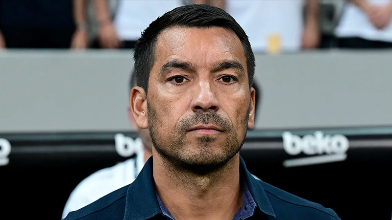 Giovanni van Bronckhorst'tan derbi sözleri: Biz savaşa hazırız