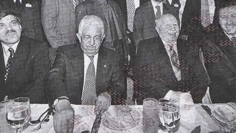 1983'ten sonra kurulan Refah Partisi'nin genel başkan yardımcısı oldu ve Refah Partisi'nin Malatya milletvekili olarak meclise girdi. 1996-1997 yılları arasında 54. Hükümet'te enerji ve tabii kaynaklar bakanı olarak görev yaptı.