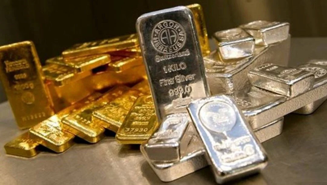 Gümüşten yeni rekor: Tarihinde ilk kez 67 doların üstüne çıktı!