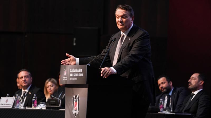 Mağlubiyetin ardından Beşiktaş yönetimi olağanüstü toplandı