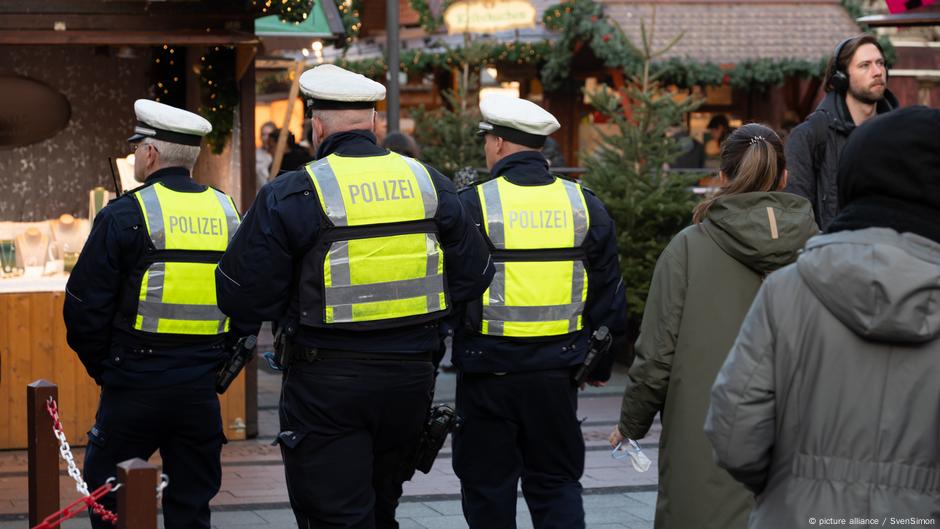Almanya'da sıkılaştırılan bıçak taşıma yasağı yürürlükte