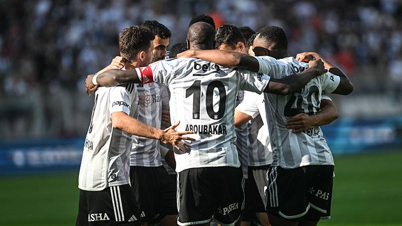 Beşiktaş'ın Malmö karşısındaki ilk 11'i belli oldu