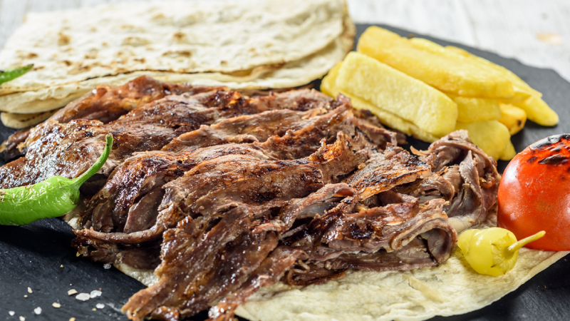 Tarım ve Orman Bakanlığı taklit ve tağşiş yapan firmaları hileli ürünlerin hangi marka adı altında satıldığını ve yapılan sahtekârlıkları ifşa etmeye devam diyor. Tarım ve Orman Bakanlığı'nın yayımladığı 'Taklit veya Tağşiş Yapılan Gıdalar' listesine yeni firmalar eklendi. İşte o firmalar: