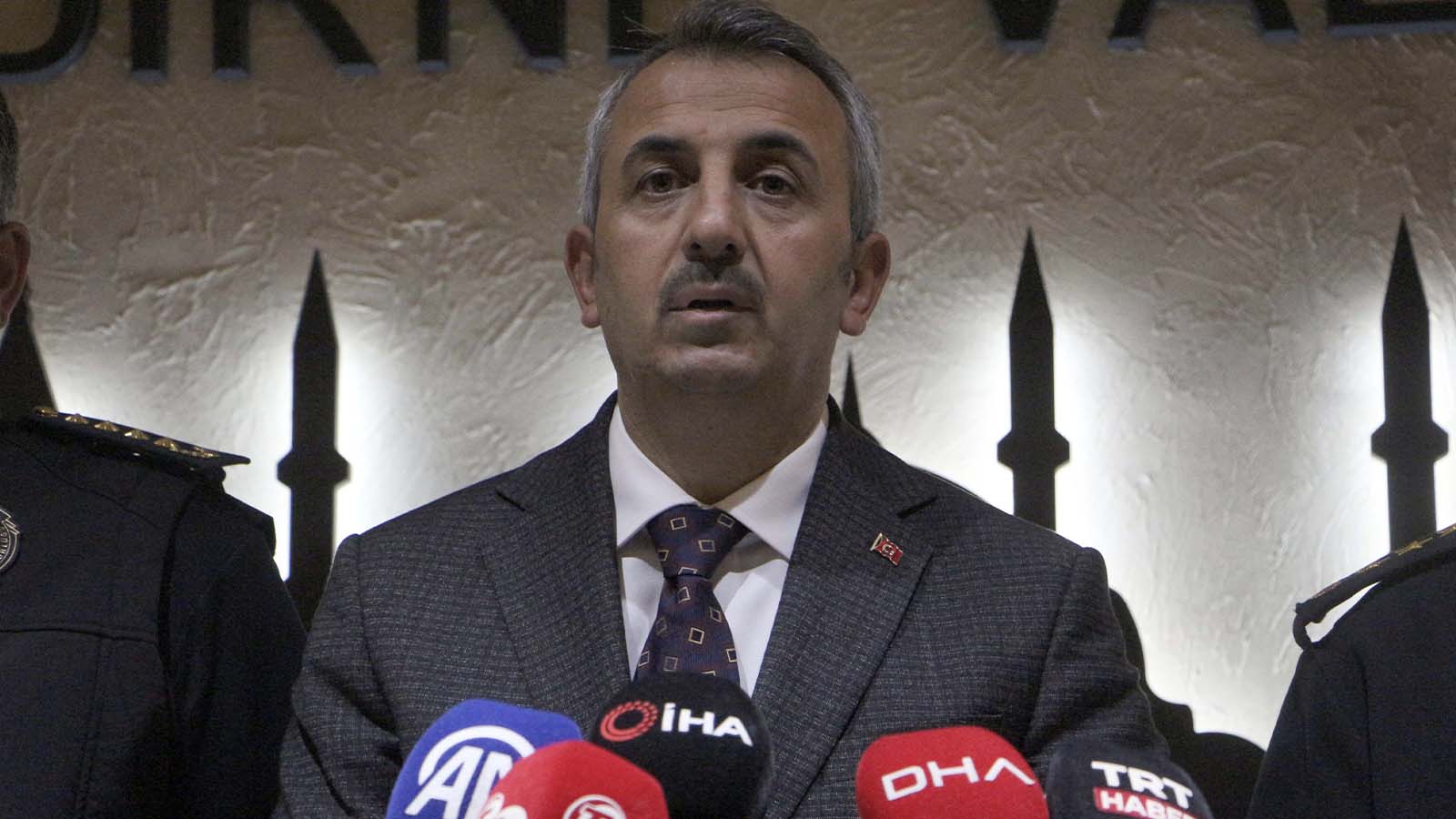 Vali Sezer: Edirne'de 10 ayda 4 ton uyuşturucu ele geçirildi