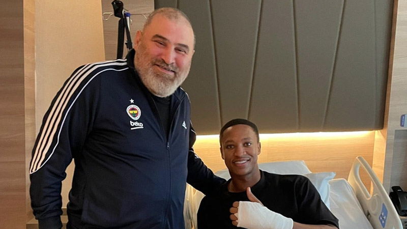 Fenerbahçe Beko'da Devon Hall ameliyat oldu