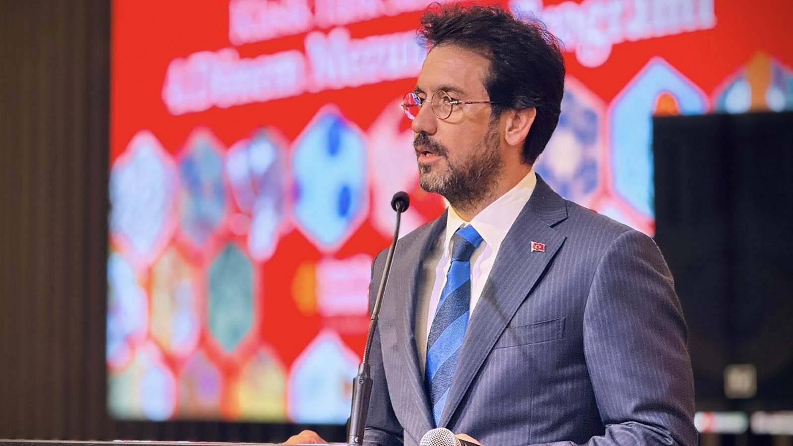 Kültür ve Turizm Bakan Yardımcısı Mumcu'dan, CHP'li Salıcı'ya "şirket" cevabı: Eşimin ortaklığı yok, aile fertlerim ile ilgili konularda bu kadar kibar olmam