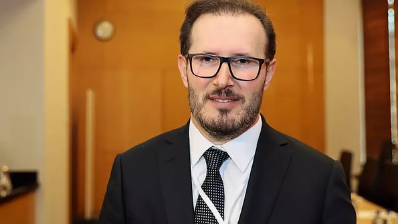 Sağlık Bakanı yardımcısından e-Nabız'ın Katar'a satıldığı iddiasına: Satılsa da gururla söyleriz, 85 milyonun verisini alan insan bunu 200 dolara mı satmaya kalkar?