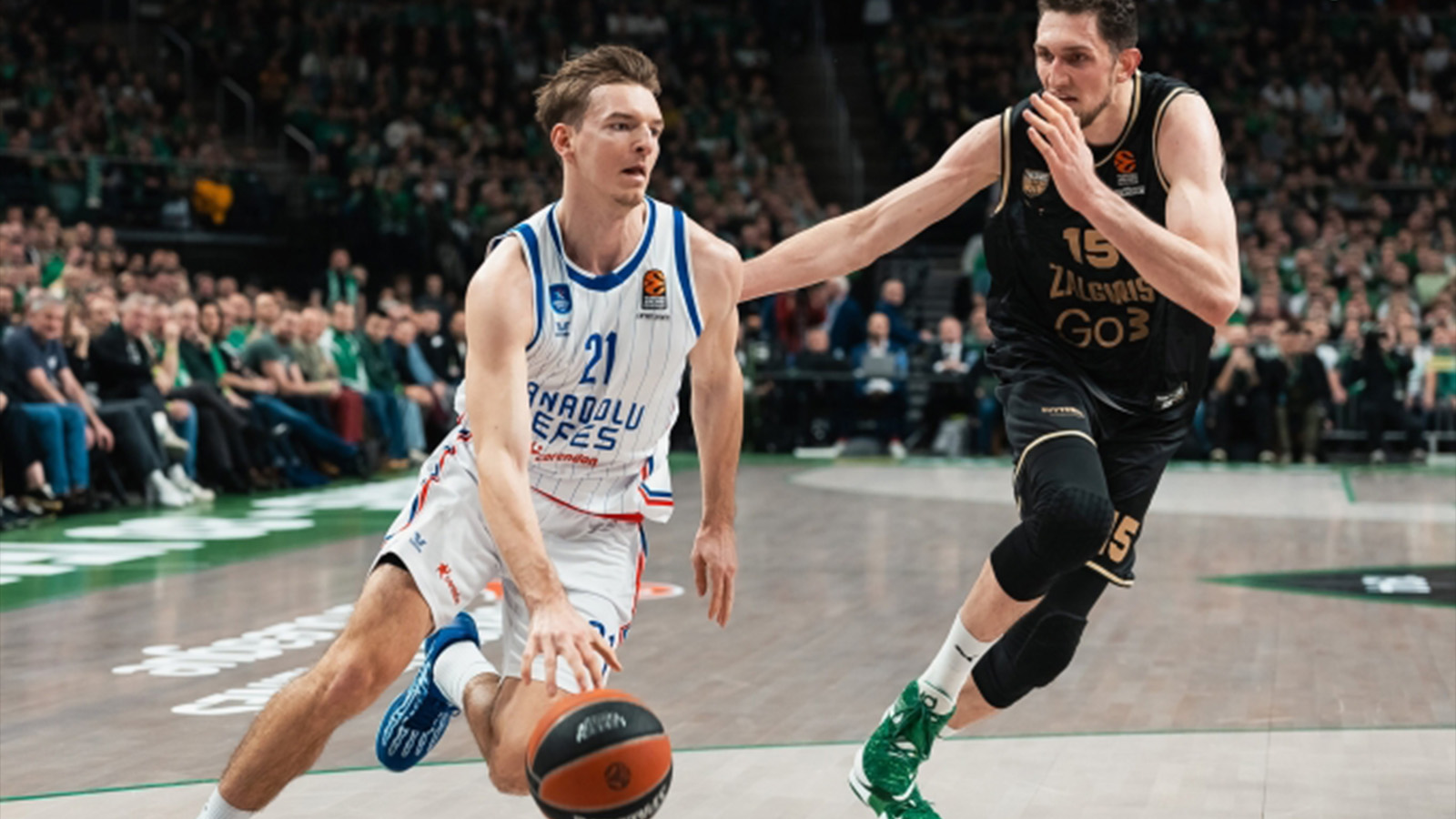 Anadolu Efes, Zalgiris Kaunas deplasmanında direnemedi