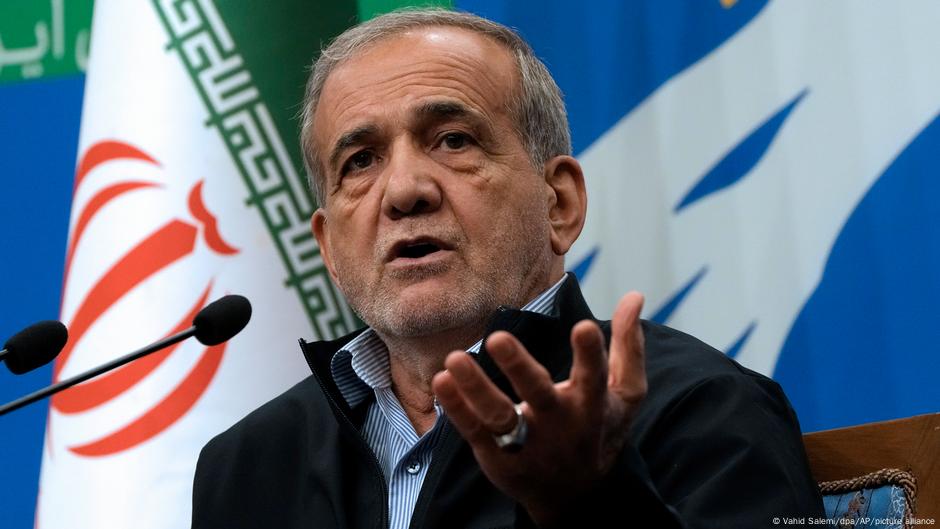 İran: Pezeşkiyan Tesettür Yasası'nı neden veto etti?