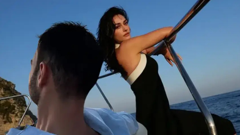 Esra Bilgiç ve Faruk Sabancı’dan nazar boncuklu sürpriz Instagram paylaşımı