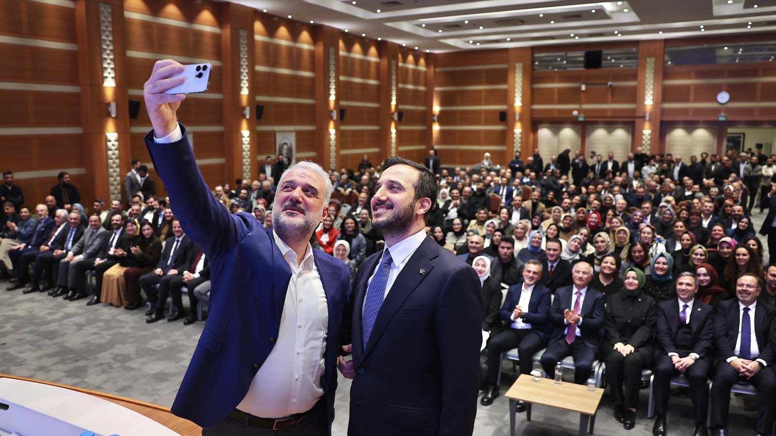 AKP'de Kabaktepe dönemi sona eriyor: İstanbul'un yeni adayı belli oldu