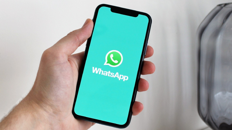 WhatsApp açıklama yaptı: Rusya, uygulamayı “tümüyle engellemeye” çalışıyor