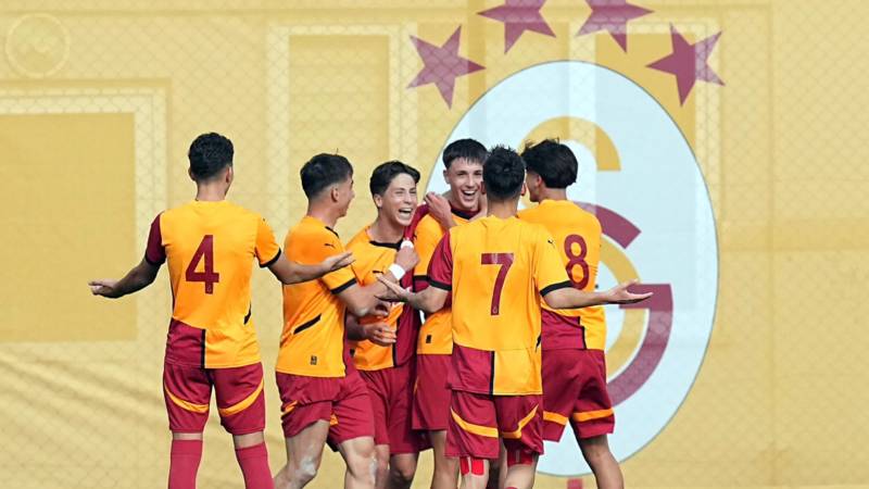 Galatasaray'dan Fenerbahçe'ye tarihi fark; U17 derbisinde tam 9 gol atıldı!