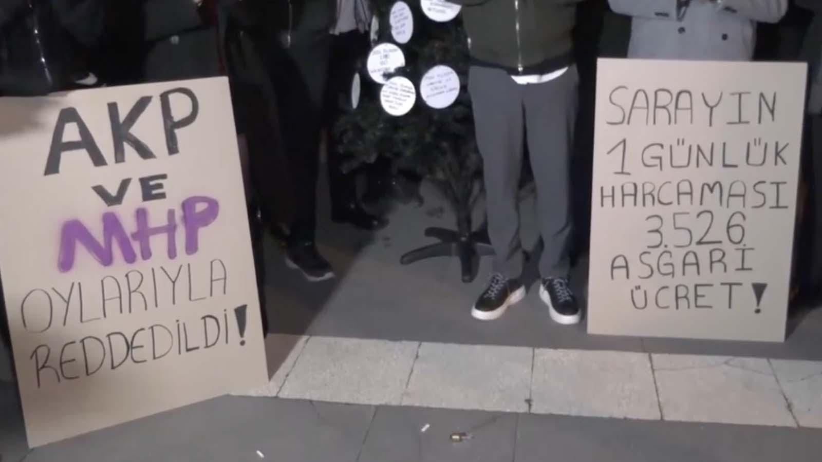 CHP Gençlik Kolları: İşçimizi, emeklimizi, çiftçimizi yokluğa mahkum ettiler, seçimde iktidarlarından edeceğiz
