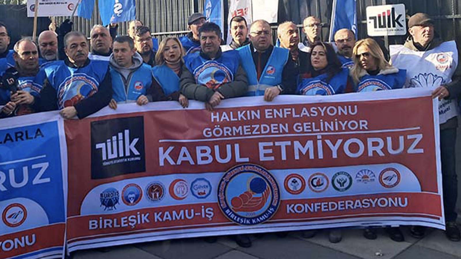Memur konfederasyonlarından zam prostestosu; "Sefalet ve rezalet ücret dayatması!"