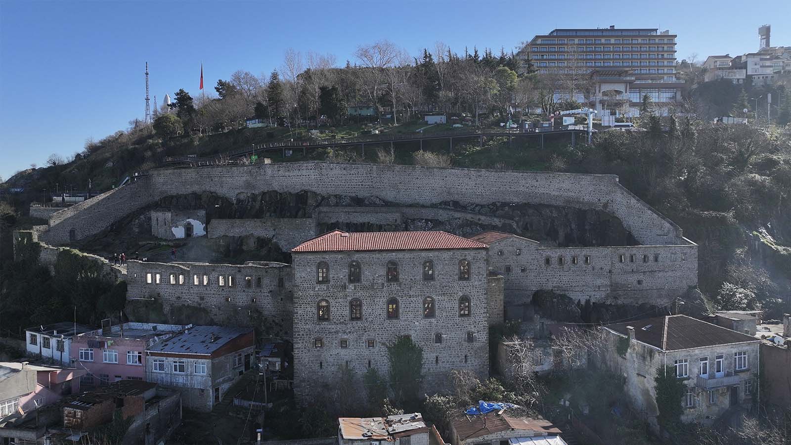Kızlar Manastırı 2024'te "özel anların" çekim merkezi oldu