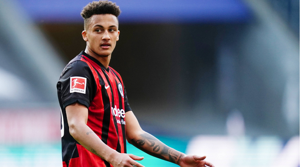 Ara transferde '2 stoper, 1 sol bek'i olmazsa olmaz olarak gören Fenerbahçe yönetimi, sağ stoper için Eintracht Frankfurt'un 25 yaşındaki Brezilyalı futbolcusu Tuta ile anlaşma sağladı.