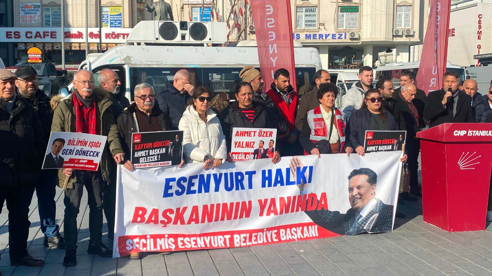 CHP’lilerin Esenyurt nöbeti: "Hep ben zihniyetiyle, şahsım devletiyle yönetilen bir duruma geldik"