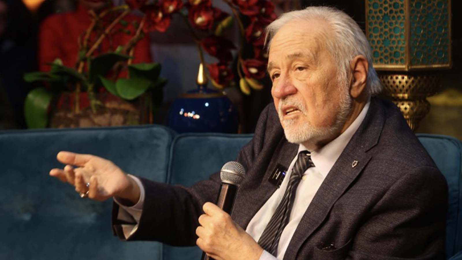 İlber Ortaylı, Avusturya Başkonsolosluğu'nda Sultan Abdülaziz'i anlatacak
