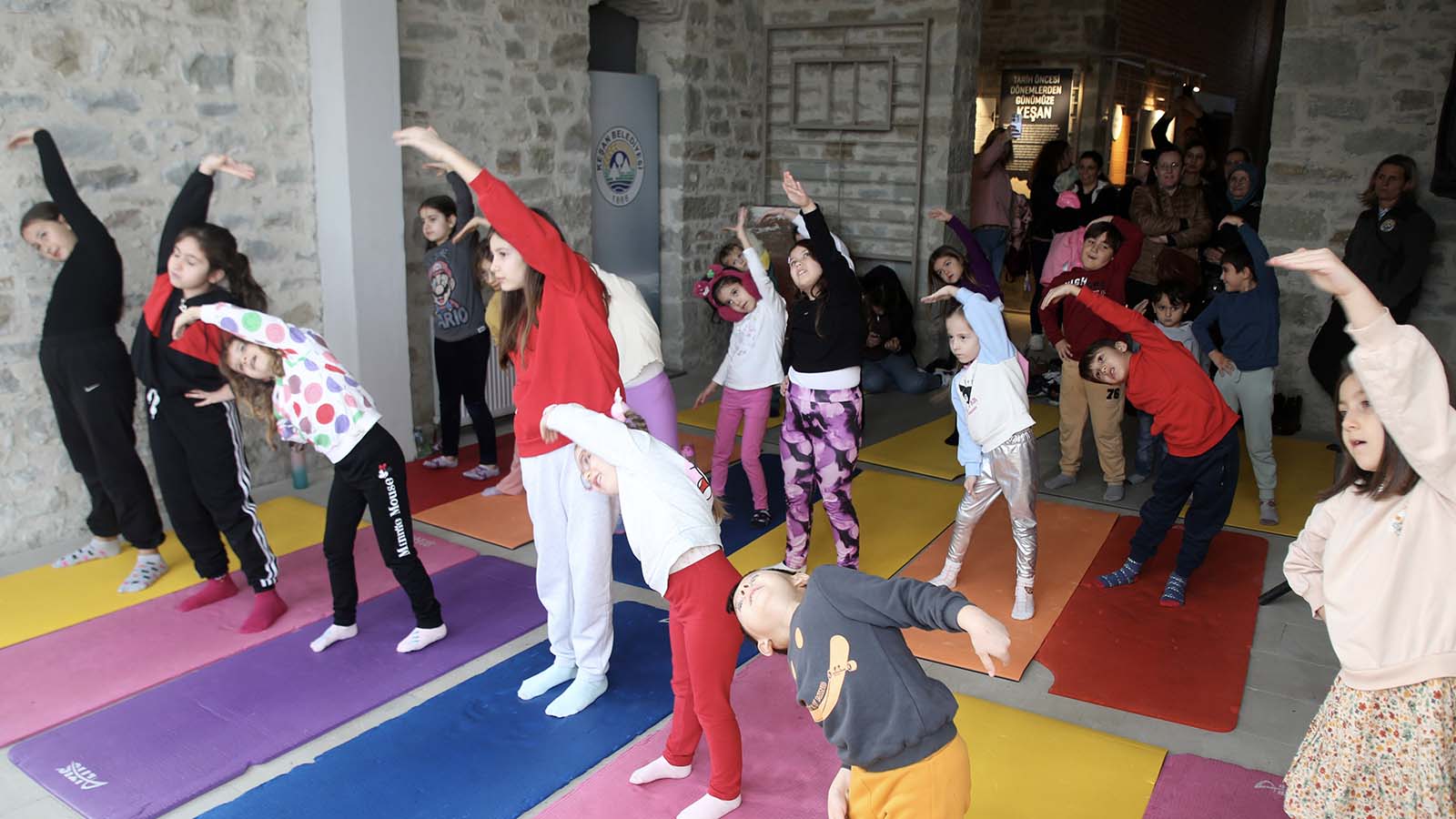 Sömestir tatilindeki çocuklar için “Müzede yoga” etkinliği