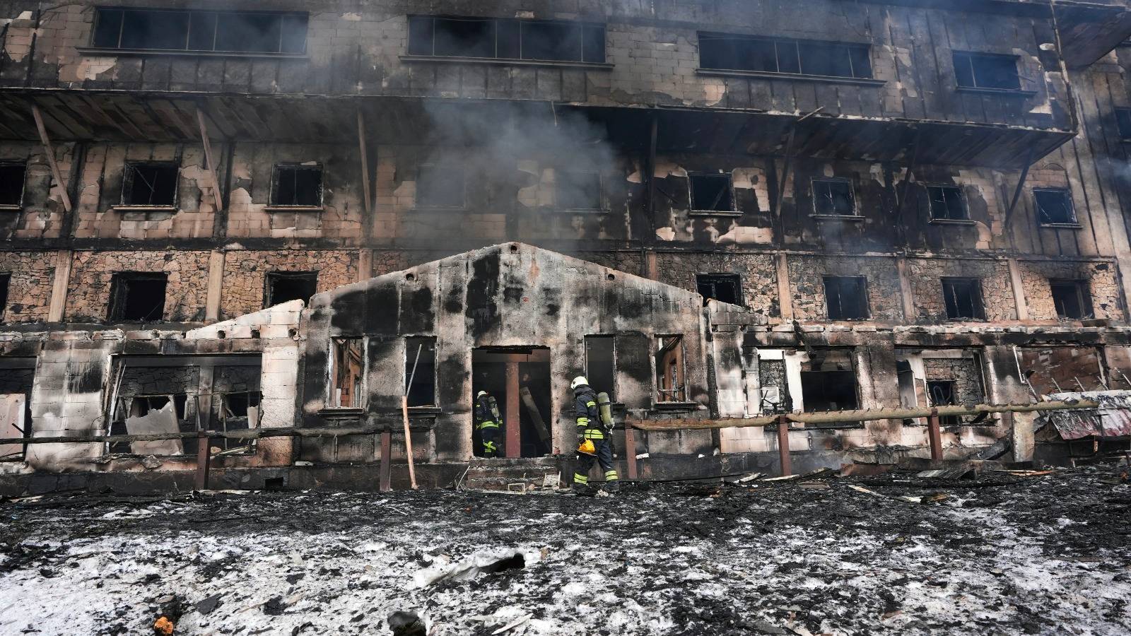 Markalar Bolu'daki yangın felaketinin ardından reklamlarını geri çekti, dizilerin yeni bölümleri yayın akışından çıkarıldı