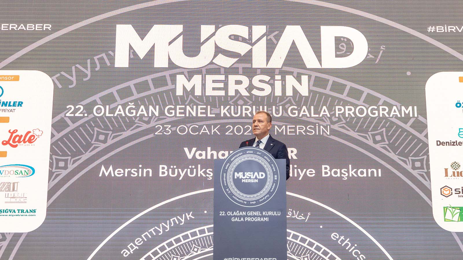 Mersin Büyükşehir Belediye Başkanı Seçer: 25 otobüsü içeren projeksiyonun yatırım programına alınmasını talep ediyoruz