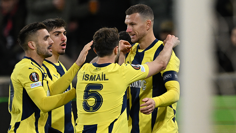 Fenerbahçe ucu ucuna