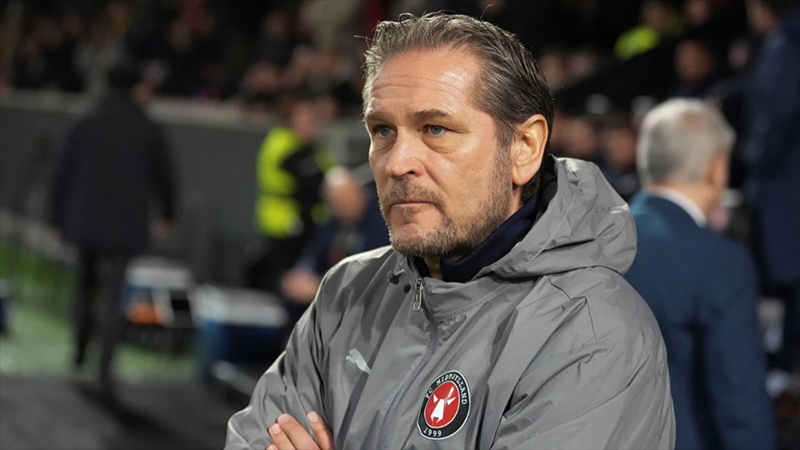 Midtjylland teknik direktörü Thomasberg: Fenerbahçe ve Galatasaray aynı seviyede 