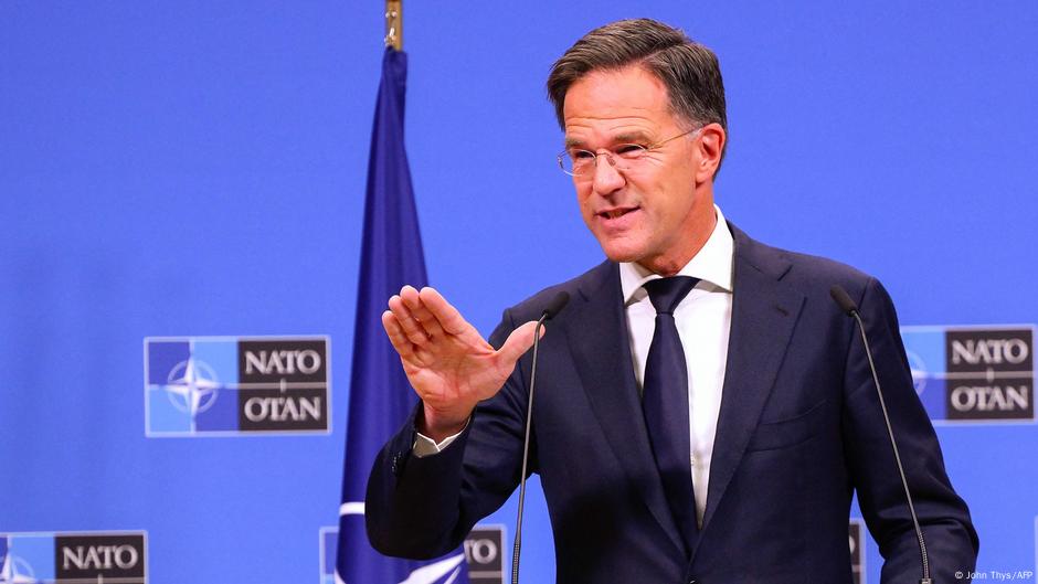 NATO Genel Sekreteri: Almanya askeri harcamaları artırmalı