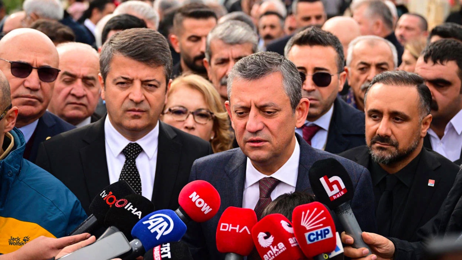 Deprem bölgesine giden Özel, Erdoğan ile görüşmesini anlattı: Yaptığım bir uyarı vardı...
