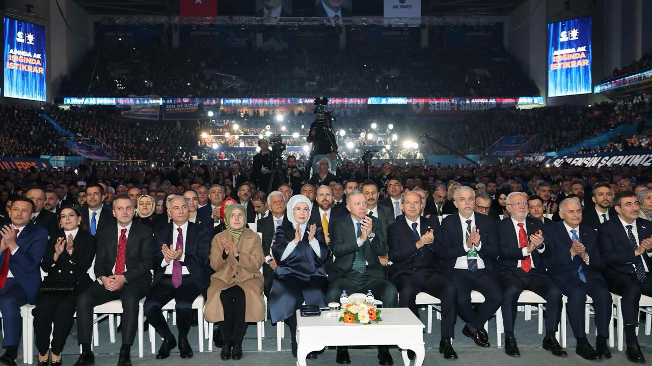 AKP MKYK’ya giren ismin Gülen’le fotoğrafı gündem oldu