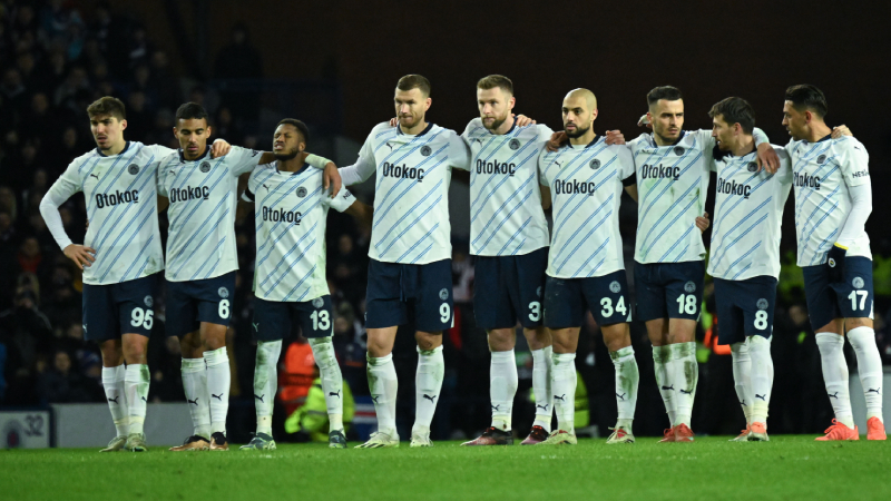 Spor yazarları, Fenerbahçe'nin Avrupa'ya veda ettiği Rangers maçını yorumladı: Makus talihini yenemedi