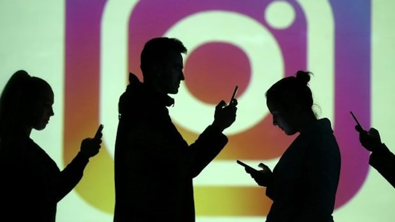 Meta Avustralya'da 16 yaş altı sosyal medya hesaplarını kapatmaya başladı