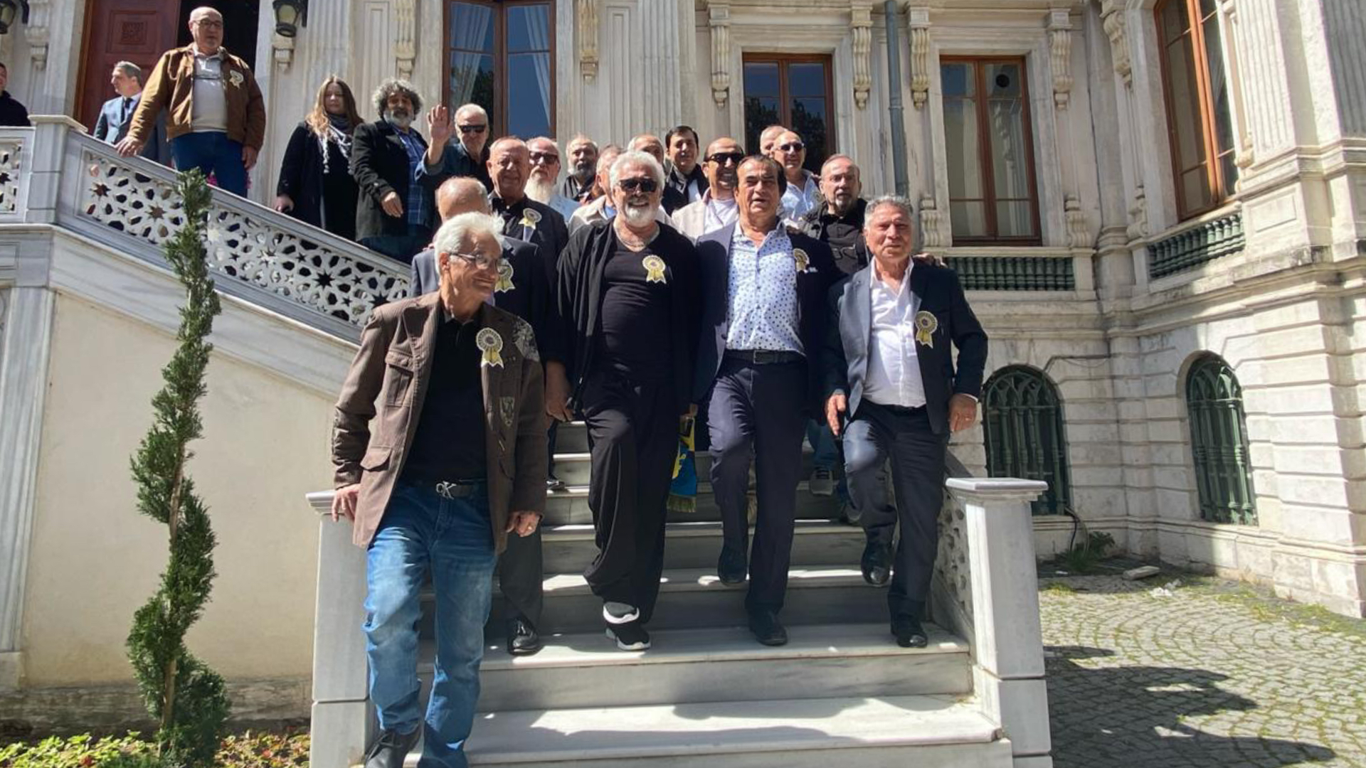 Hababam Sınıfı’nın efsaneleri 50. yılda buluştu: Fenerbahçe demek Hababam demek!