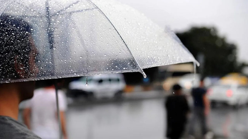 ANKARA °C, 21°C Parçalı ve çok bulutlu, aralıklı sağanak ve gök gürültülü sağanak yağışlı geçeceği tahmin ediliyor. Yağışların, kuzey ve doğusunda yerel kuvvetli olması bekleniyor.